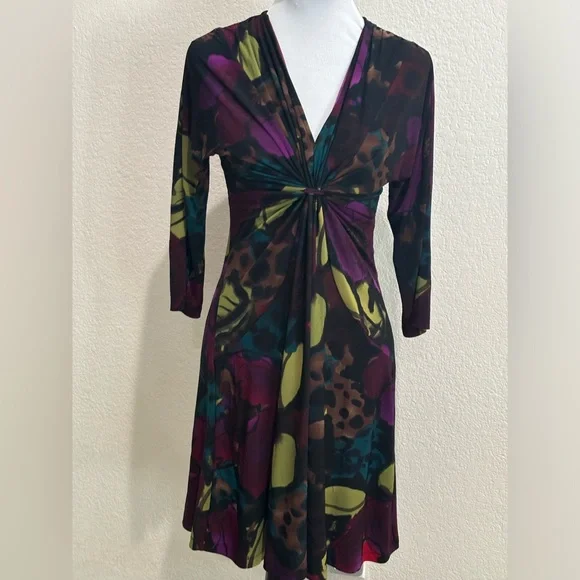 KIM ROGERS - Picture 3 of 8